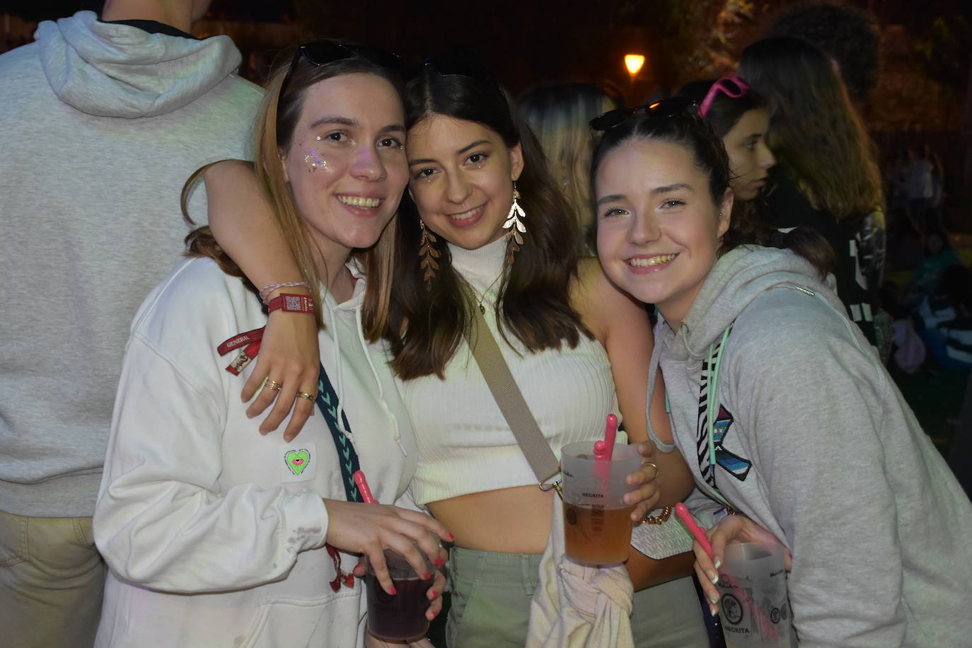 Viernes noche en el Holika