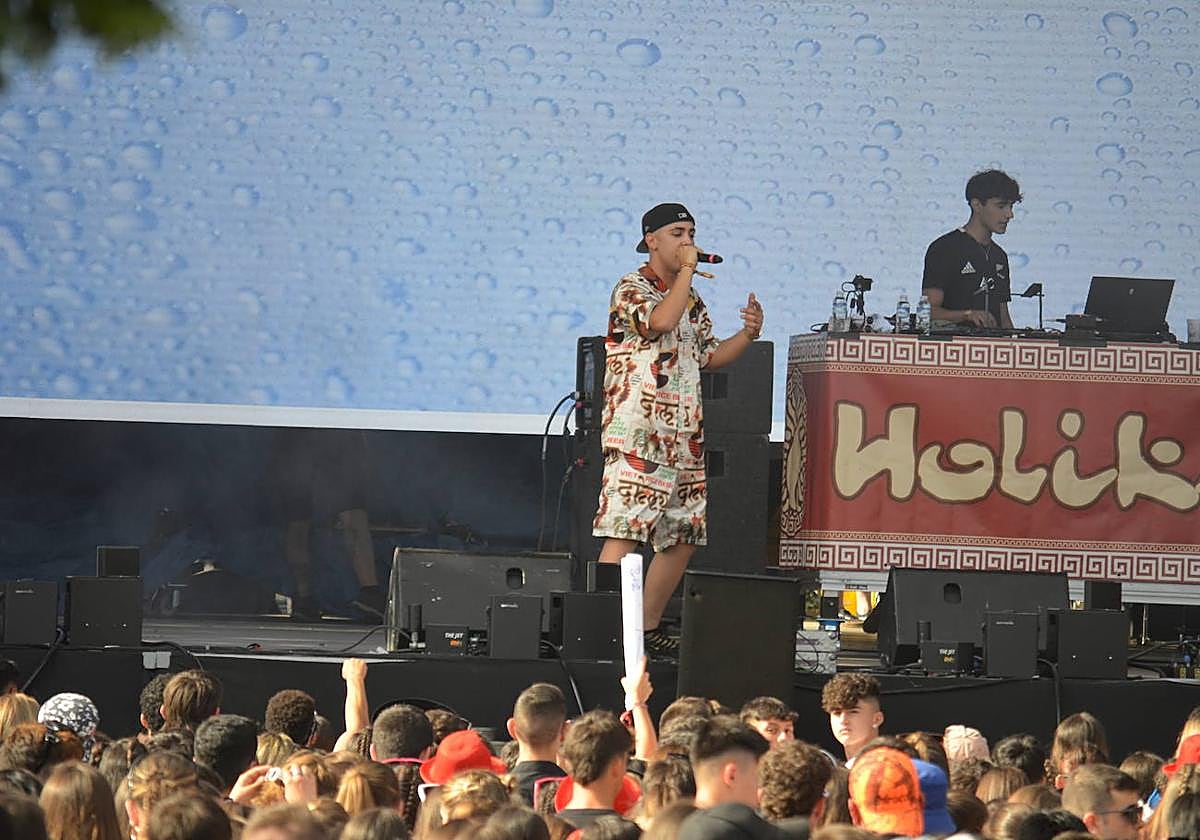 La jornada del viernes por la tarde en el Holika