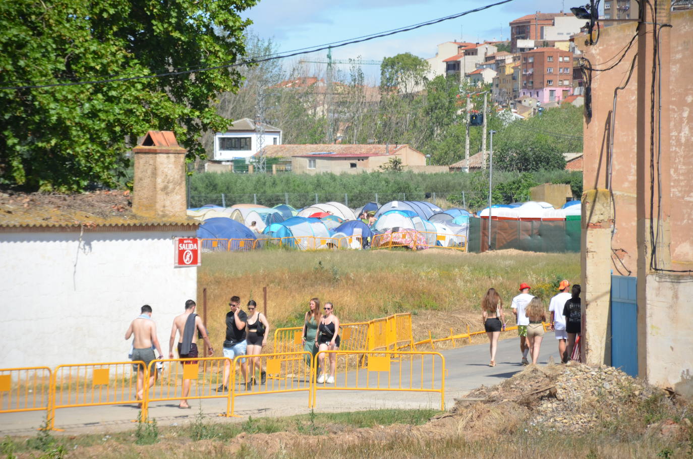 La acampada del Holika no para