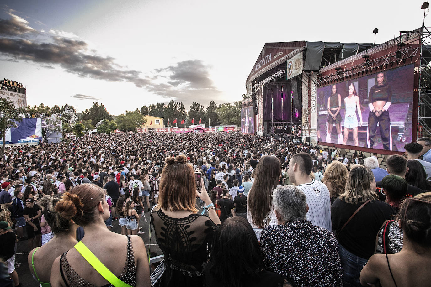 Las imágenes del Holika del sábado por la tarde