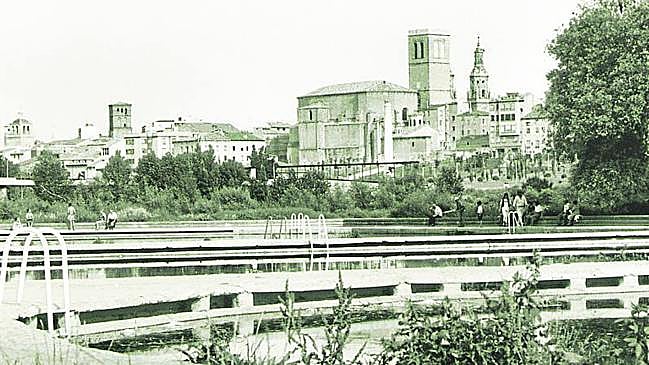 Imagen antes - Playa y piscinas junto al Ebro