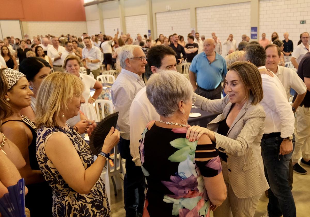 Cena del PP en Albelda antes de la visita de Feijóo