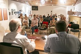 Bueno Sánchez y Riaño, durante la inauguración oficial del curso.