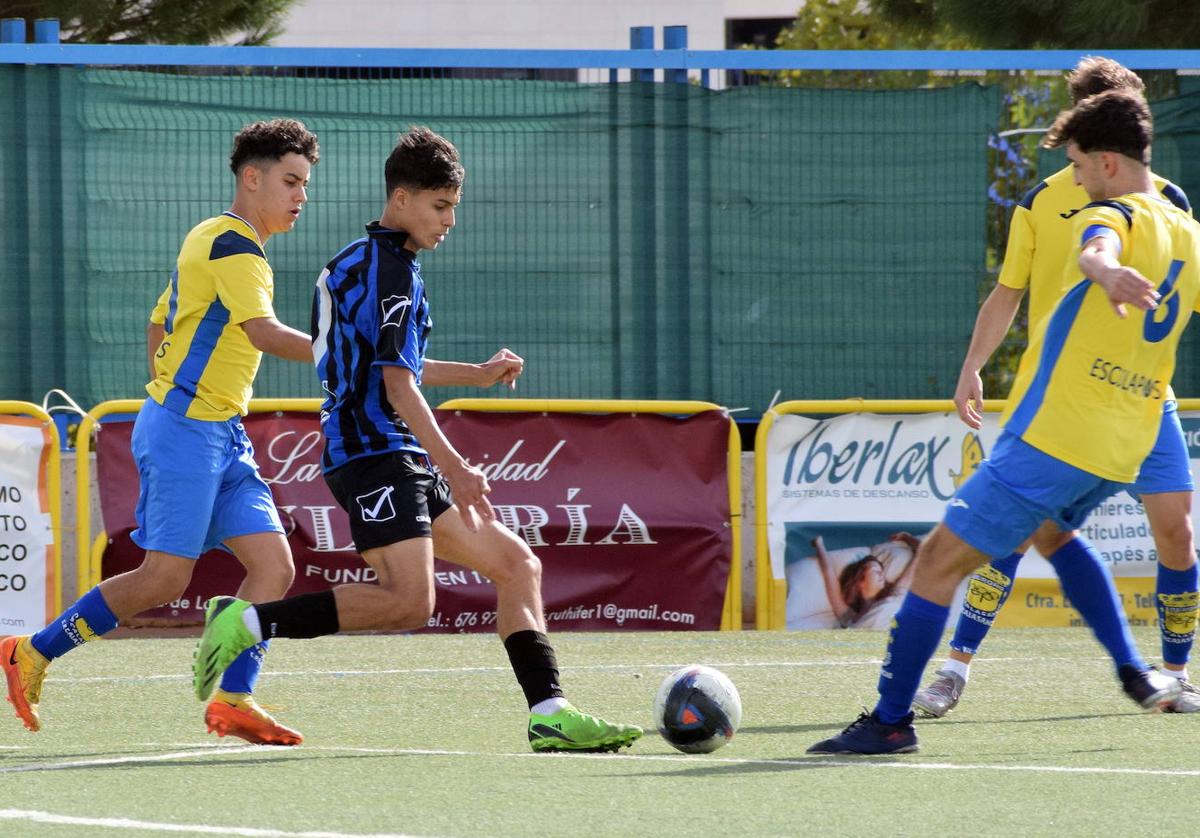 Partido de la pasada temporada entre el Calasancio y el Internacional de Logroño.