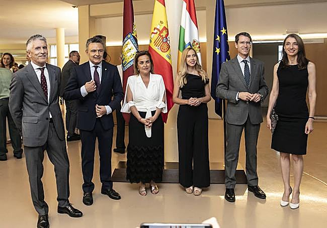 Recepción oficial a los ministros europeos de Justicia e Interior en el Ayuntamiento de Logroño.
