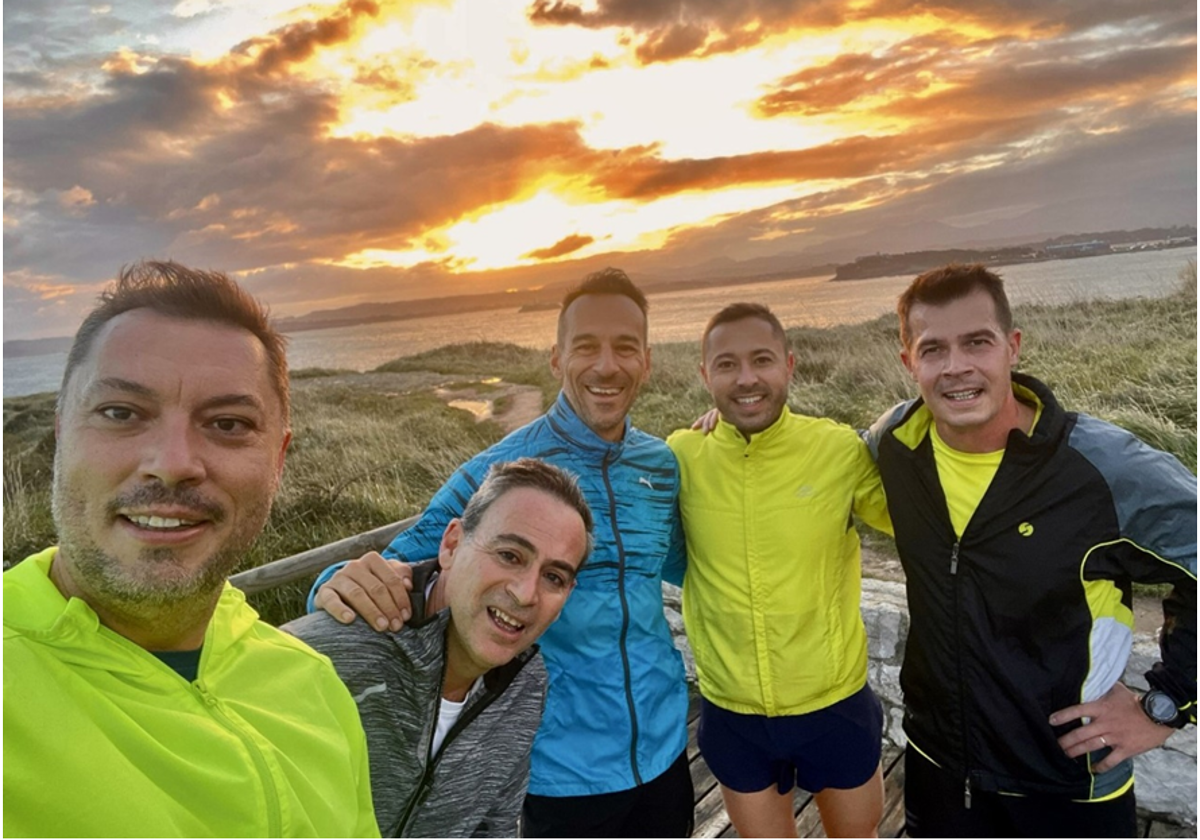 De izquierda a derecha, el sargento 1º Jaime Beltrán, el guardia civil Carmelo Calonge, el guardia civil Luismi, el guardia civil Adrián (GEAS) y el sargento Alejandro M. Capelli.