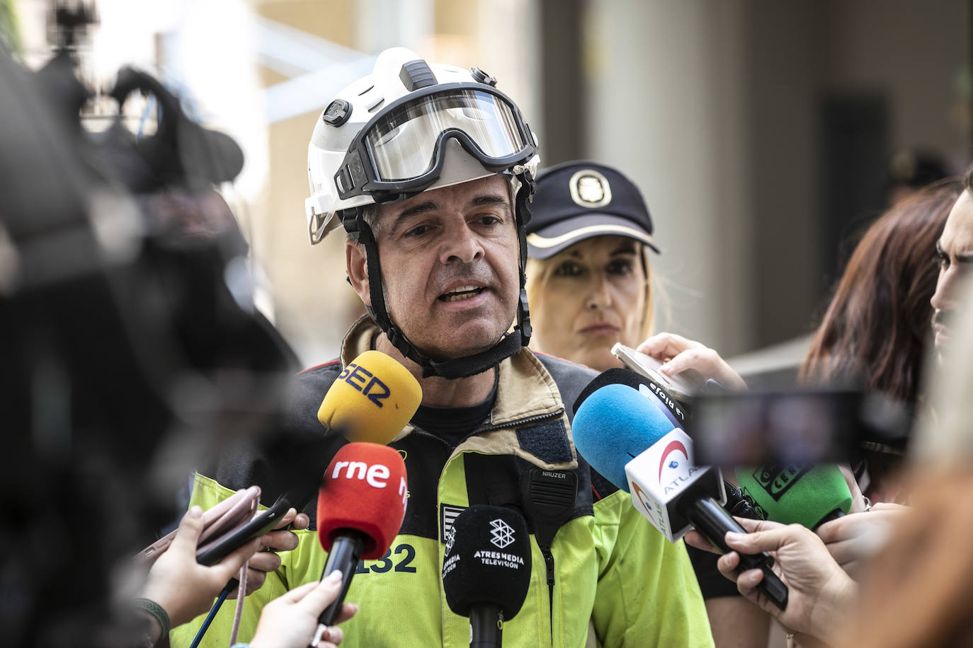 Conmoción en Logroño por el desplome del edificio de Adoratrices