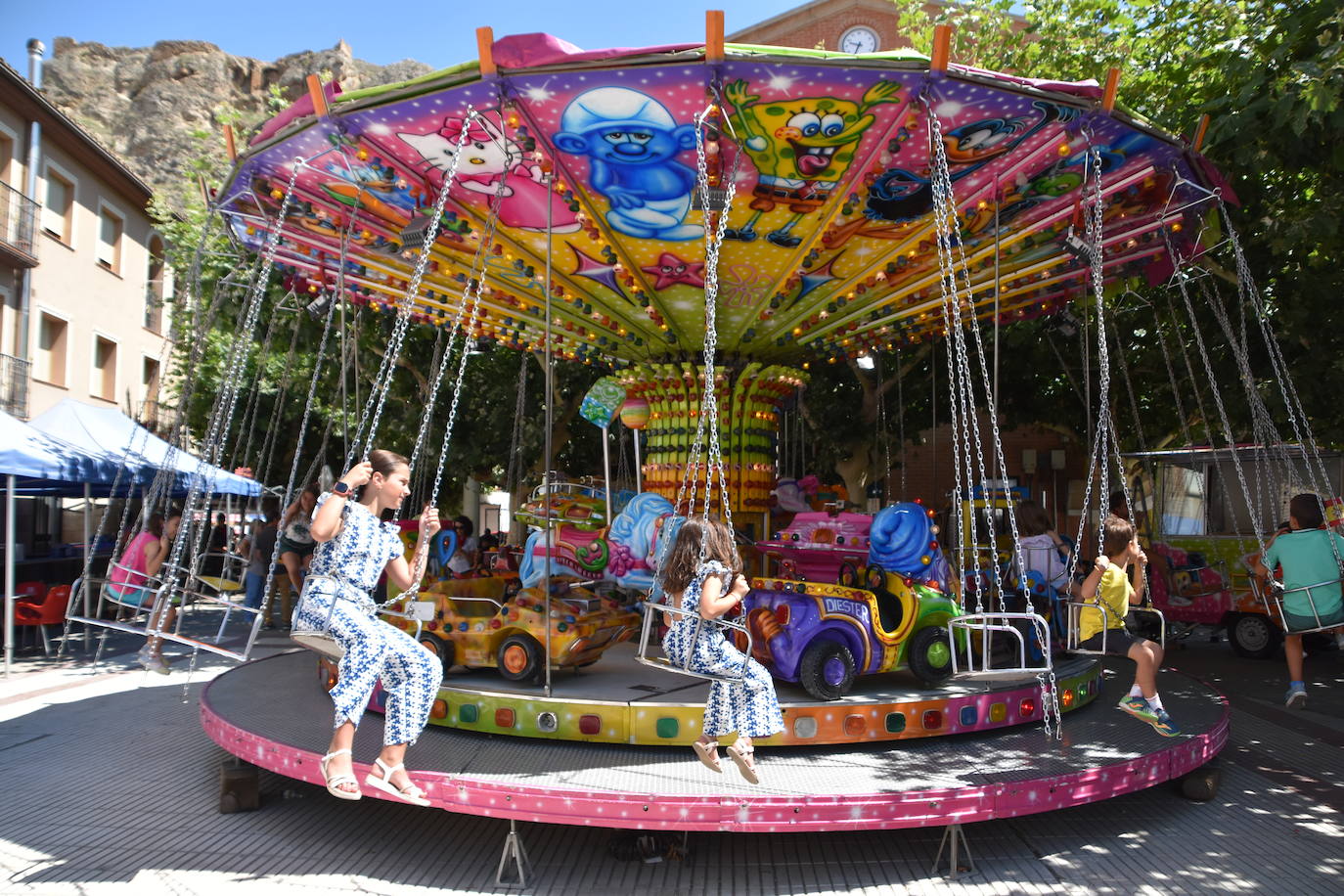 Vacas y paella en el último día de fiestas en Cervera