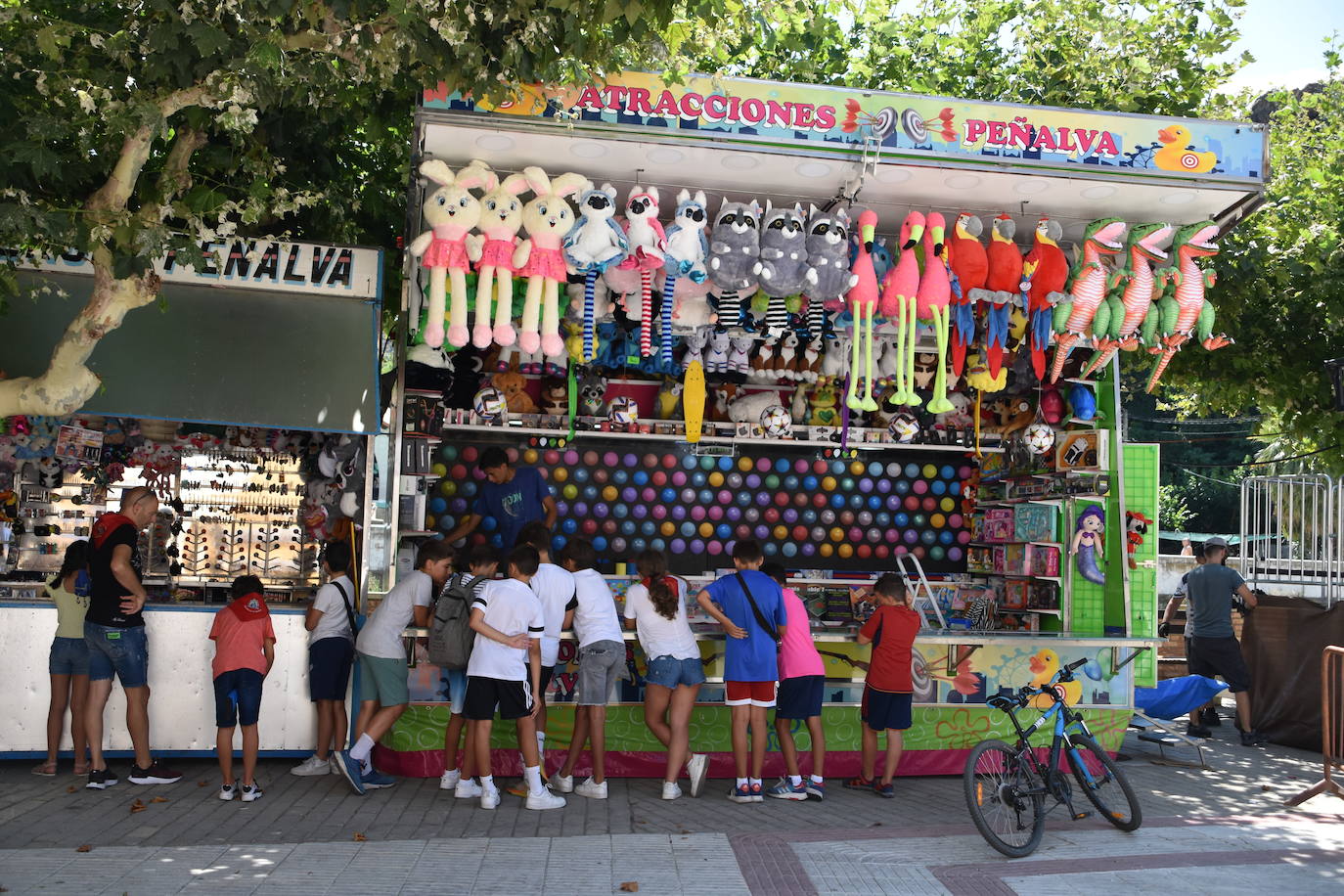 Vacas y paella en el último día de fiestas en Cervera