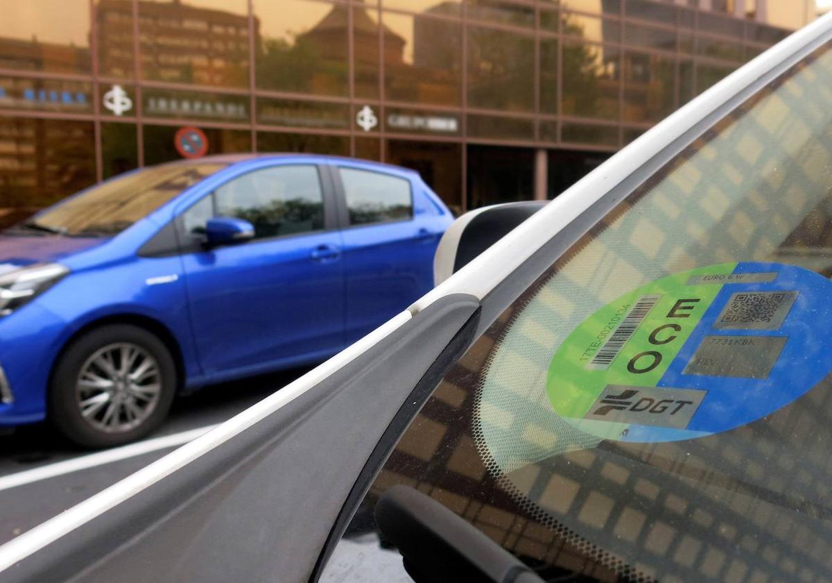 Casi un tercio de los automóviles riojanos carece de distintivo medioambiental