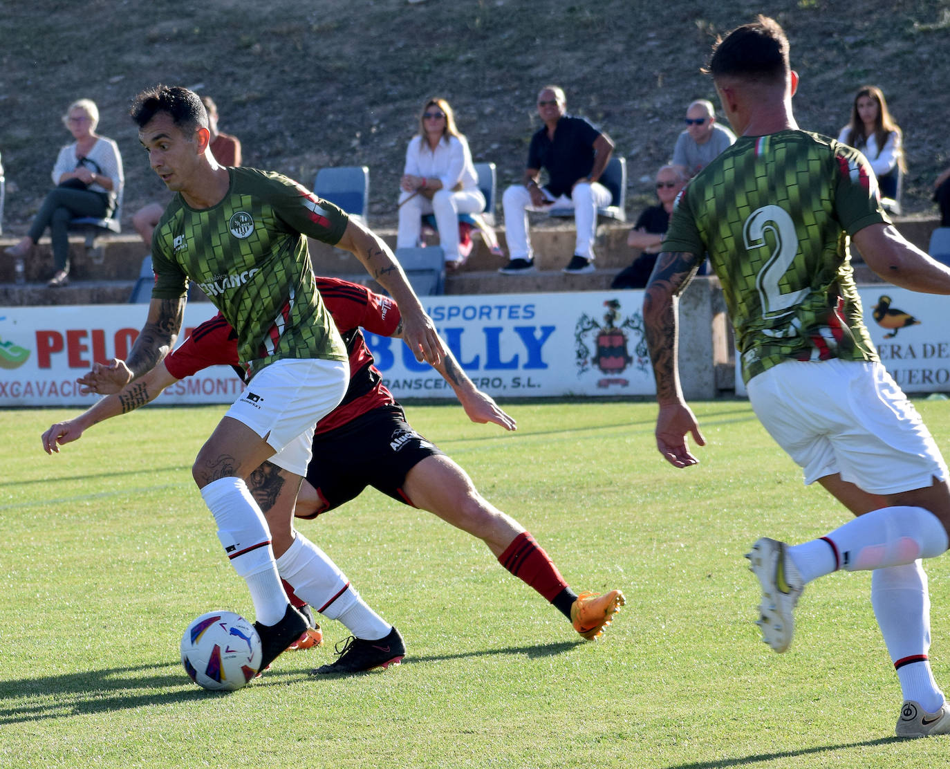 Imágenes del partido entre SD Logroñes y Mirandés