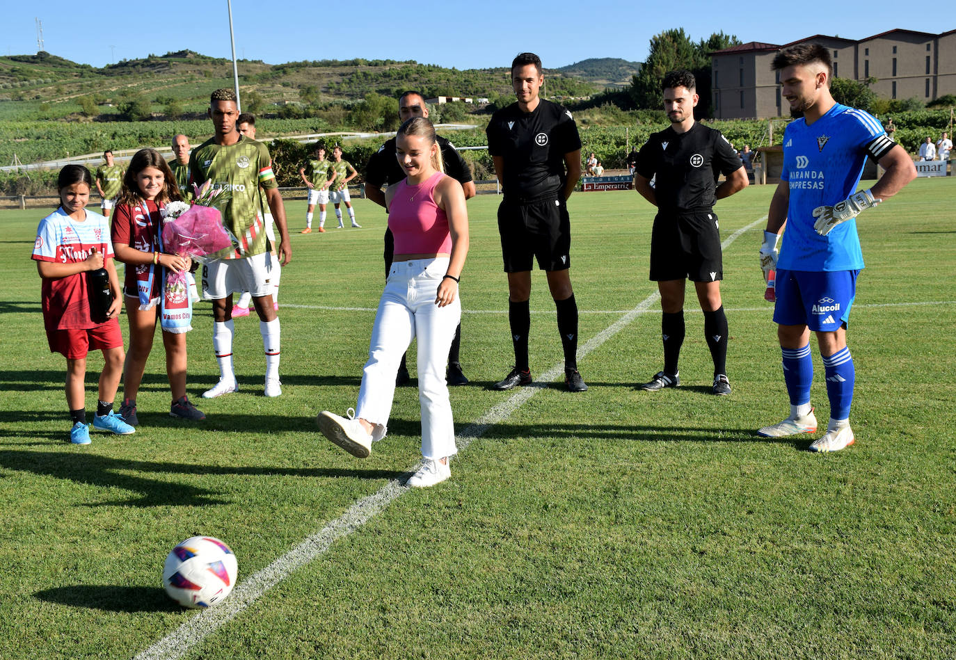 Imágenes del partido entre SD Logroñes y Mirandés