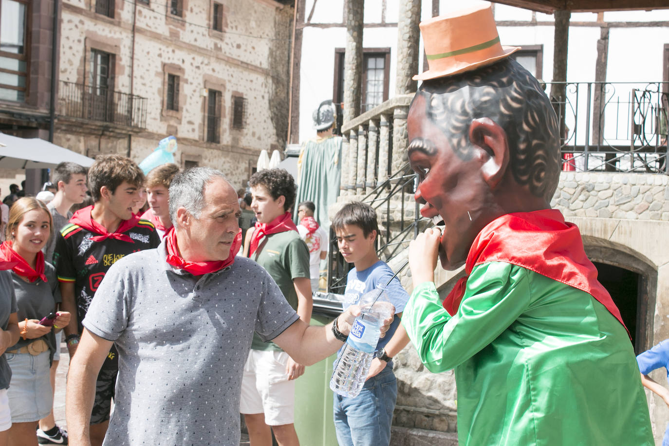 Ezcaray ya disfruta de sus fiestas