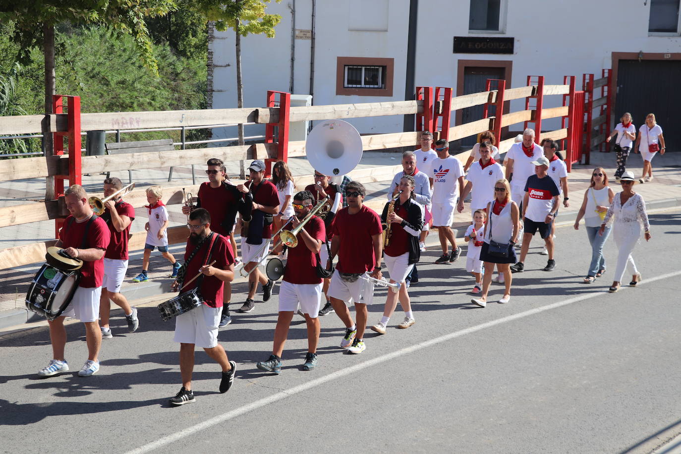 Los mayores protagonizan la fiesta en Alfaro