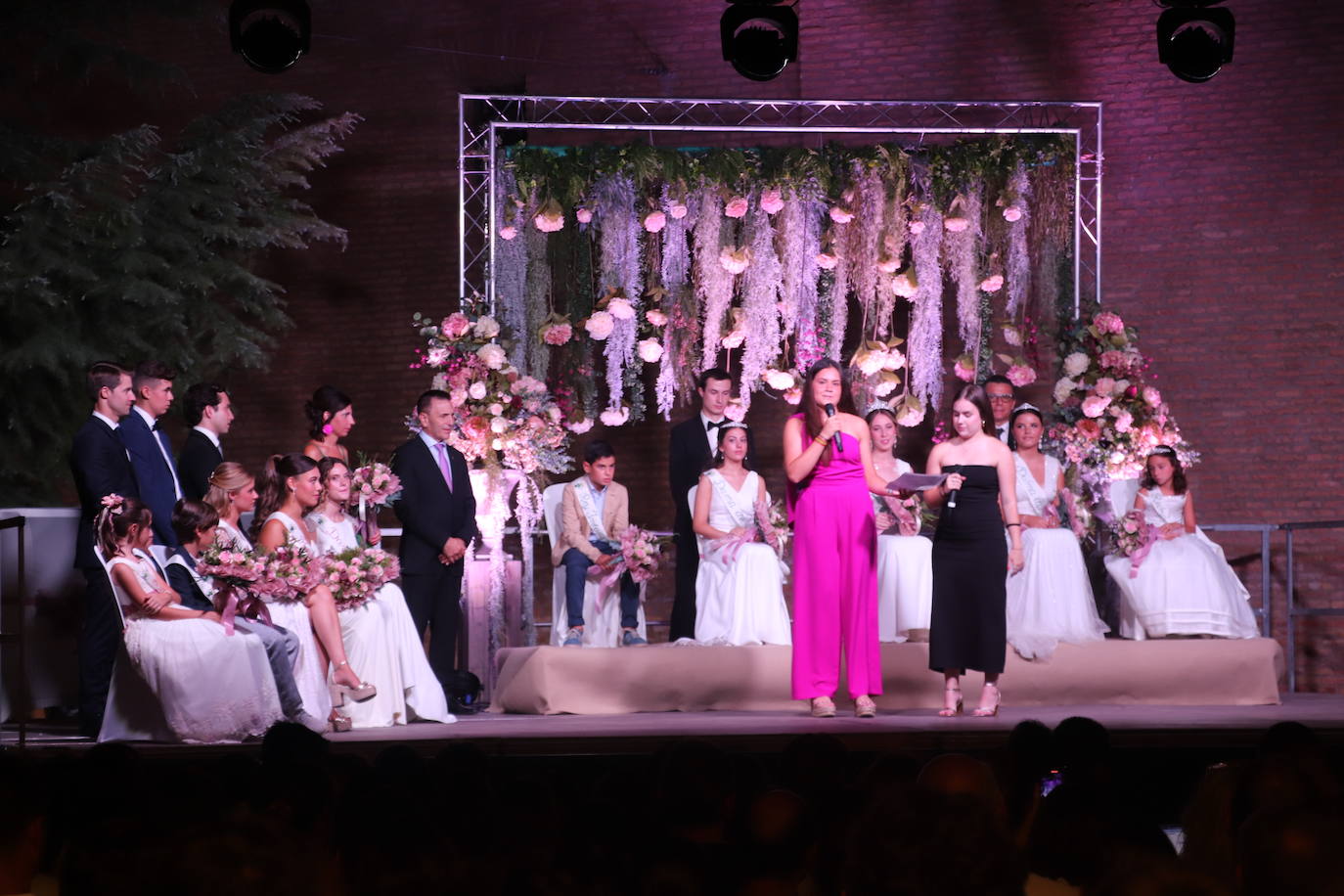 Pregón y coronación en Aldeanueva de Ebro