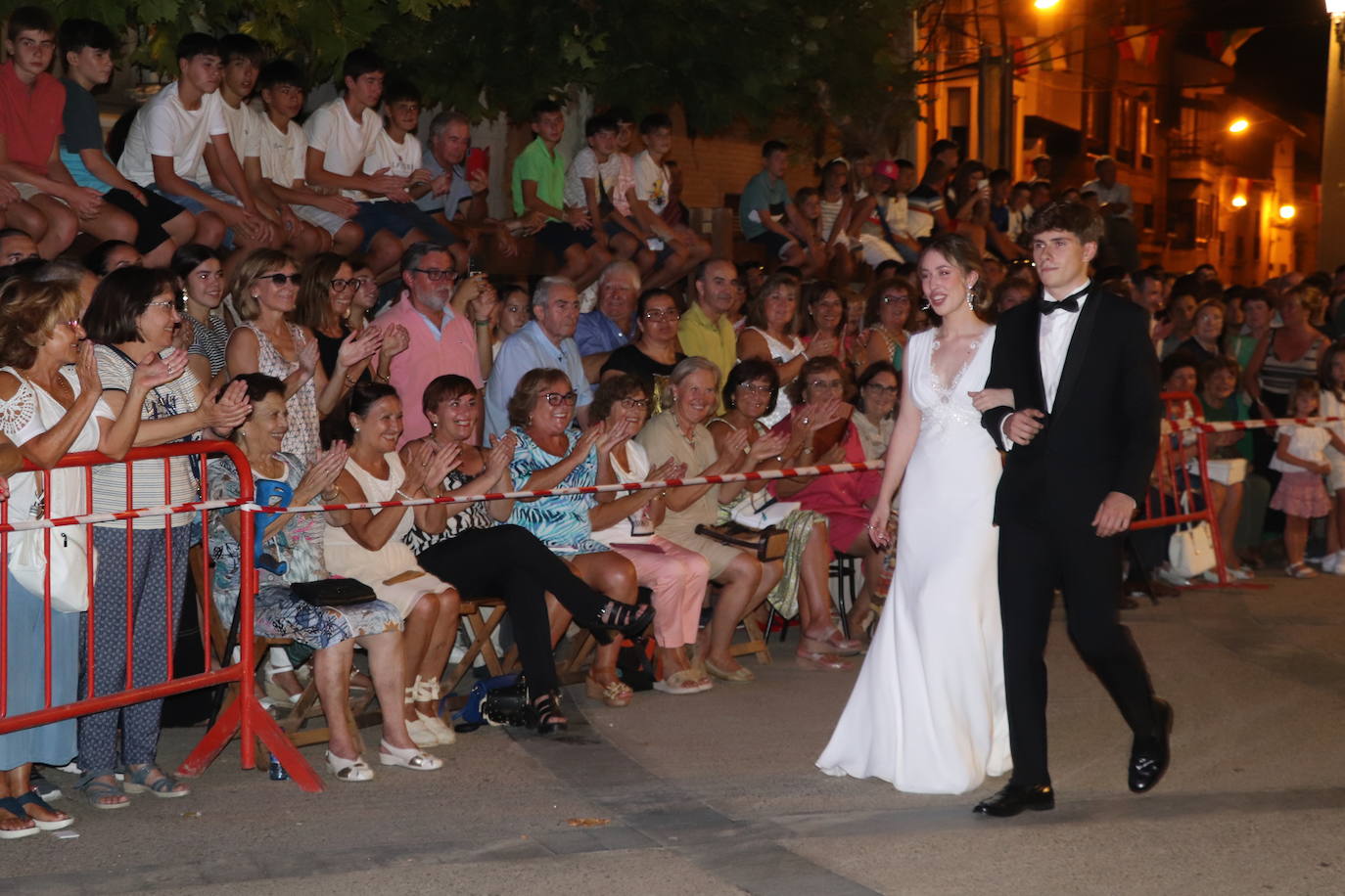 Pregón y coronación en Aldeanueva de Ebro