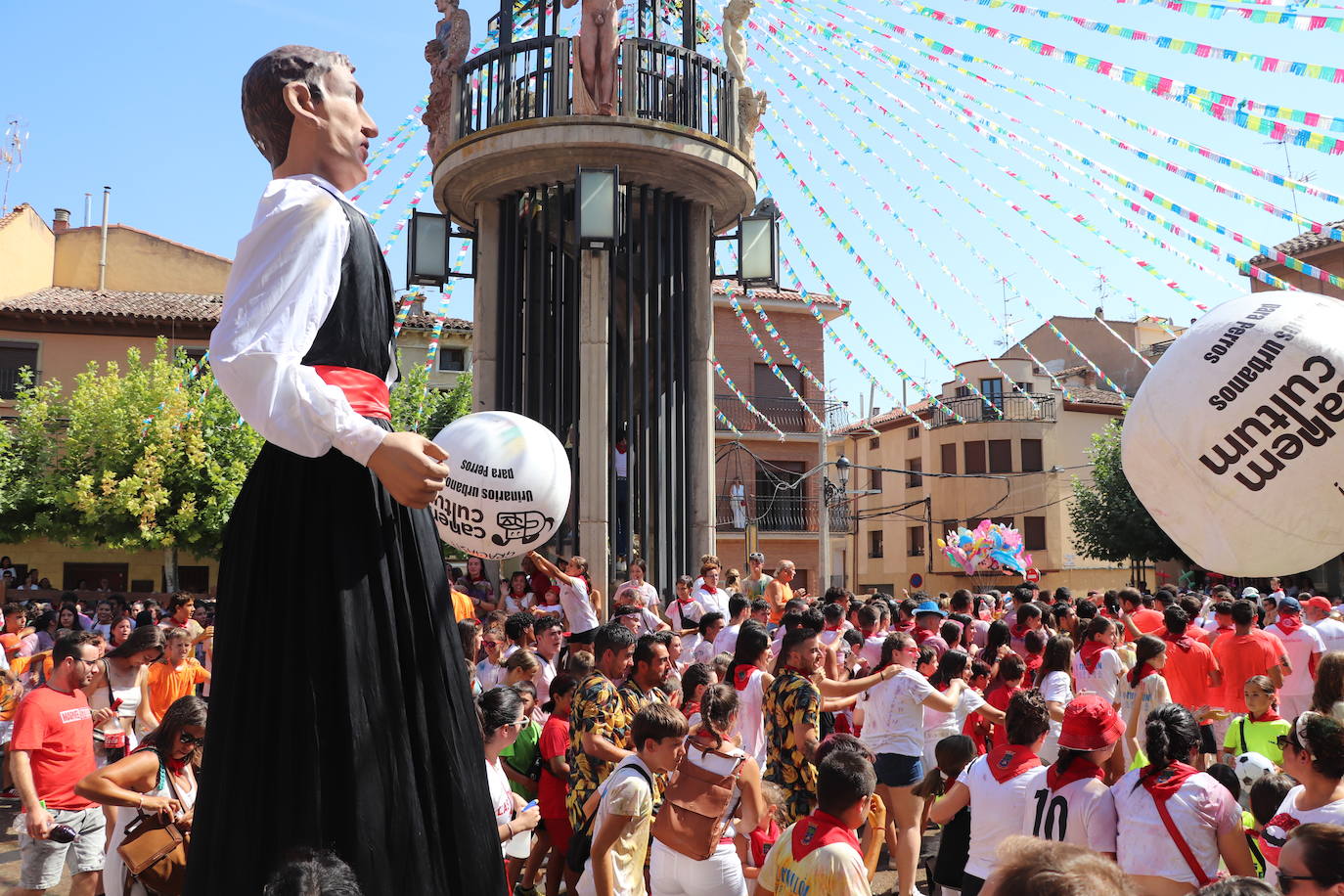 Aldeanueva ya disfruta de las fiestas de San Bartolomé