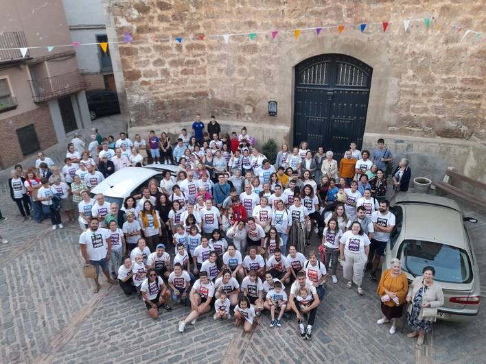 Concentración frente a la parroquia San Gil