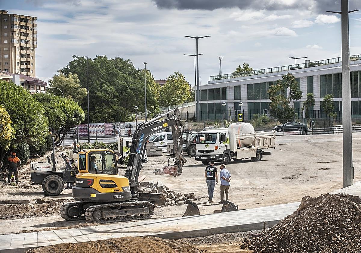 Actuaciones en el solar anexo a la estación.