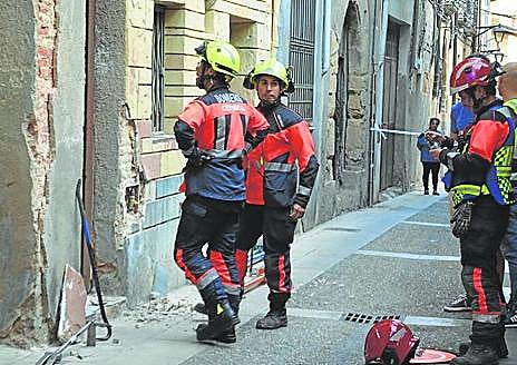 Imagen secundaria 1 - «Nos hemos quedado sin nada»