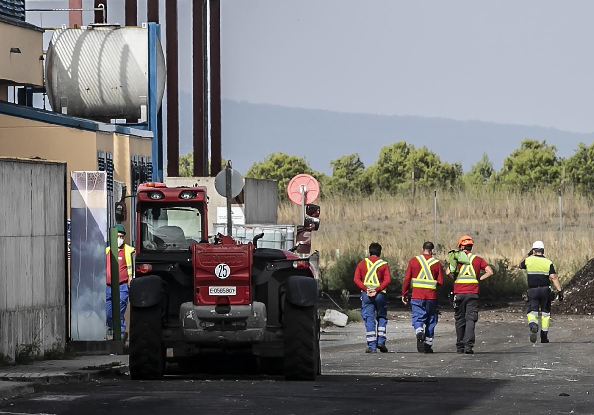 Trabajadores del Ecoparque, donde ocurrió el último accidente mortal.