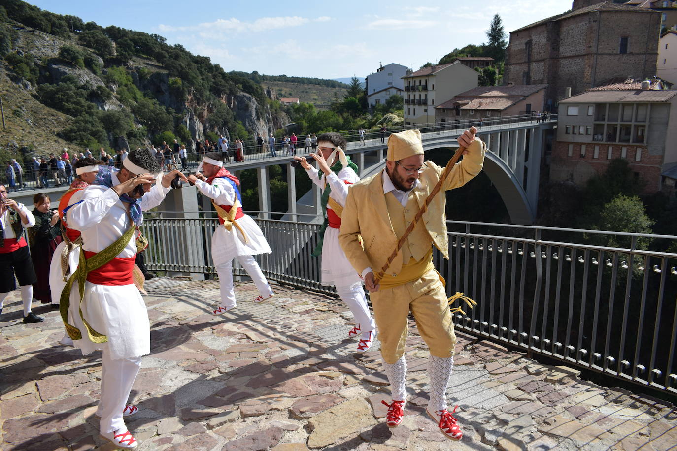 Reinauguración del puente de Ortigosa