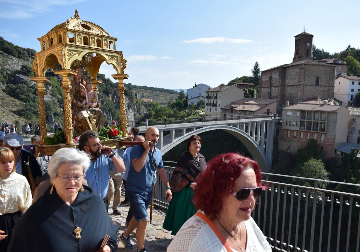 Reinauguración del puente de Ortigosa
