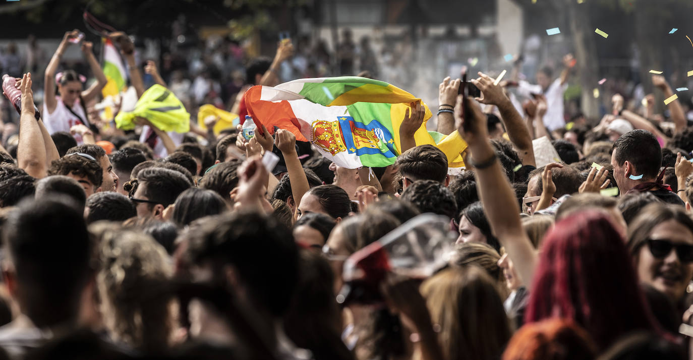 El chupinazo de San Mateo, en imágenes