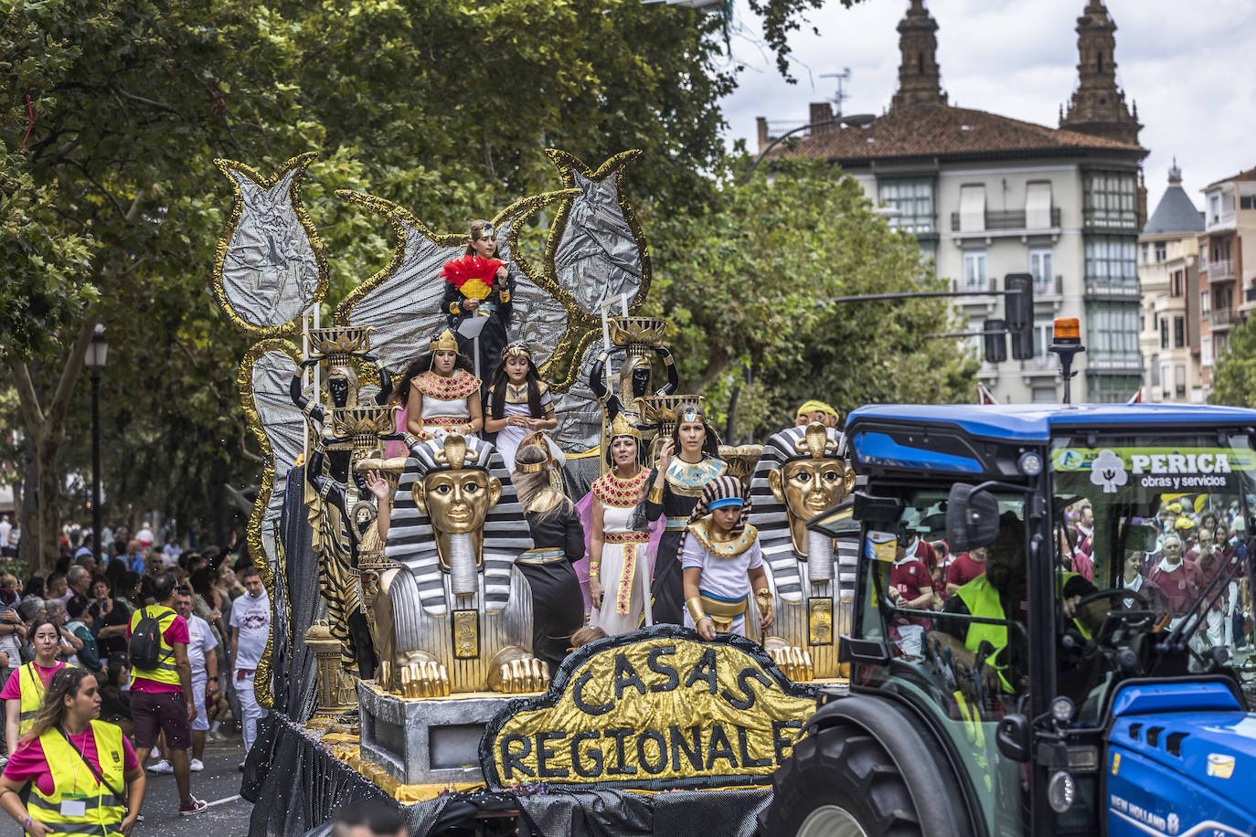 Desfile de carrozas de las fiestas de San Mateo