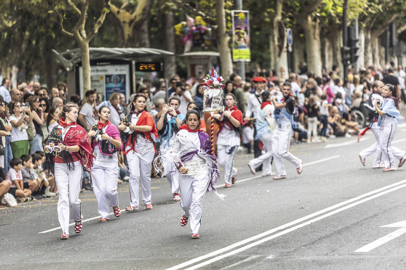 Desfile de carrozas de las fiestas de San Mateo