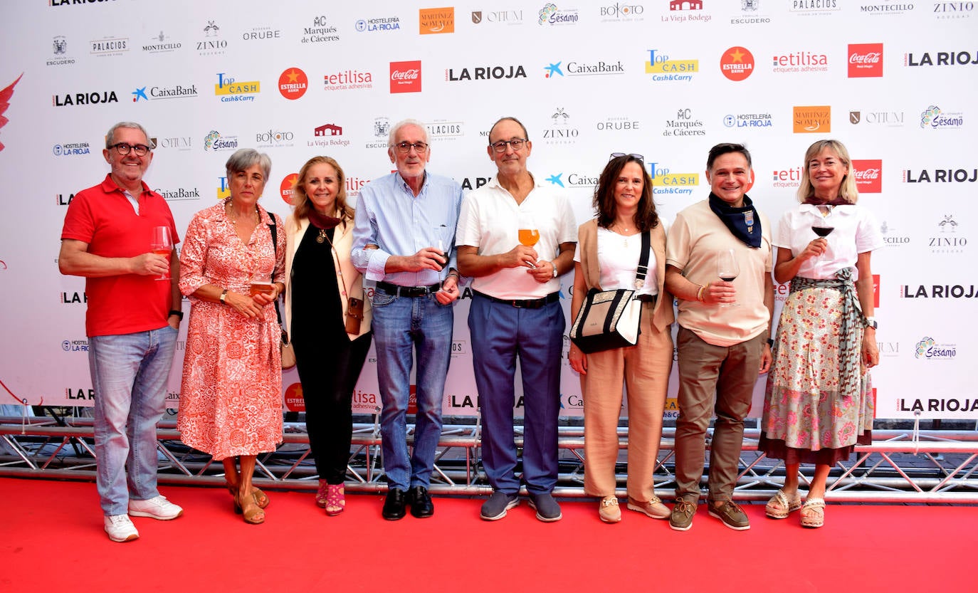 José María Esteban, María Jesús Martínez, María José Zapata, Francisco Achiaga, Fernando Sáez Aldana, Eva, Manuel Romero y Teresa Cobo.