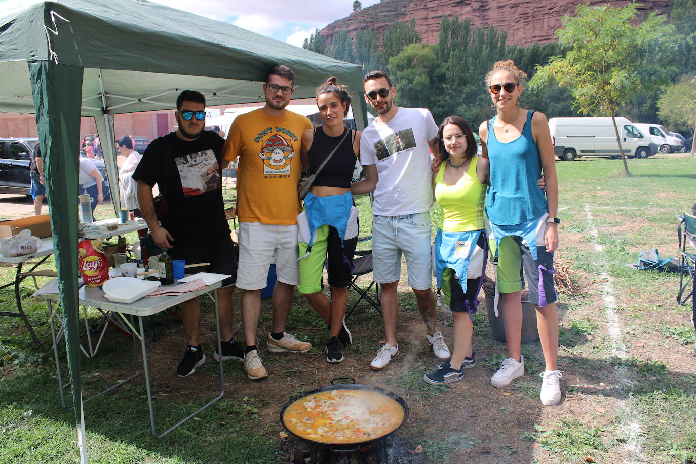 Tradicional concurso de paellas para despedir las fiestas de Nájera