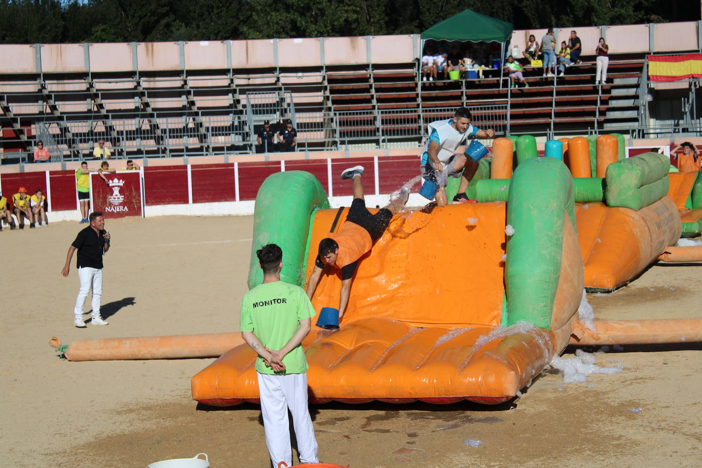 Tradicional concurso de paellas para despedir las fiestas de Nájera