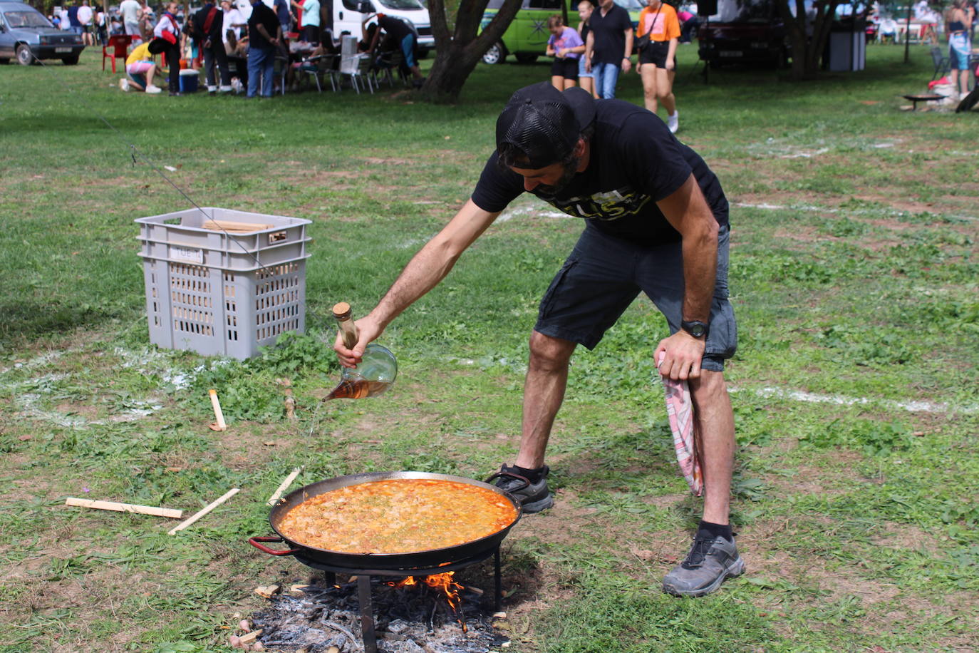 Tradicional concurso de paellas para despedir las fiestas de Nájera