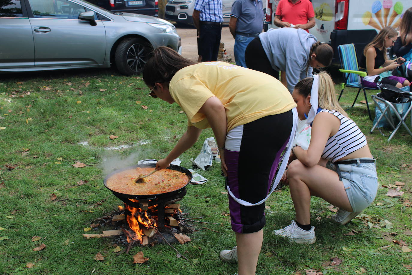 Tradicional concurso de paellas para despedir las fiestas de Nájera