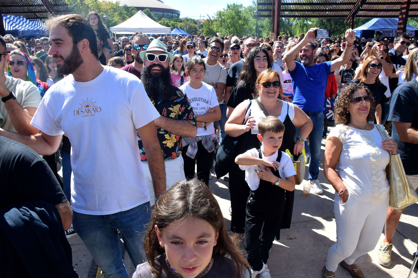 Los Gandules se meten al público en el bolsillo en el Espacio Peñas