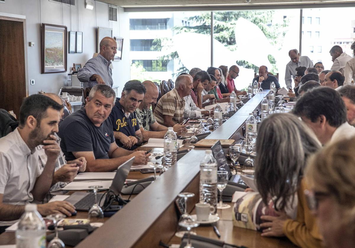 ASAJA pide un «frente común» y que se prorroguen las ayudas