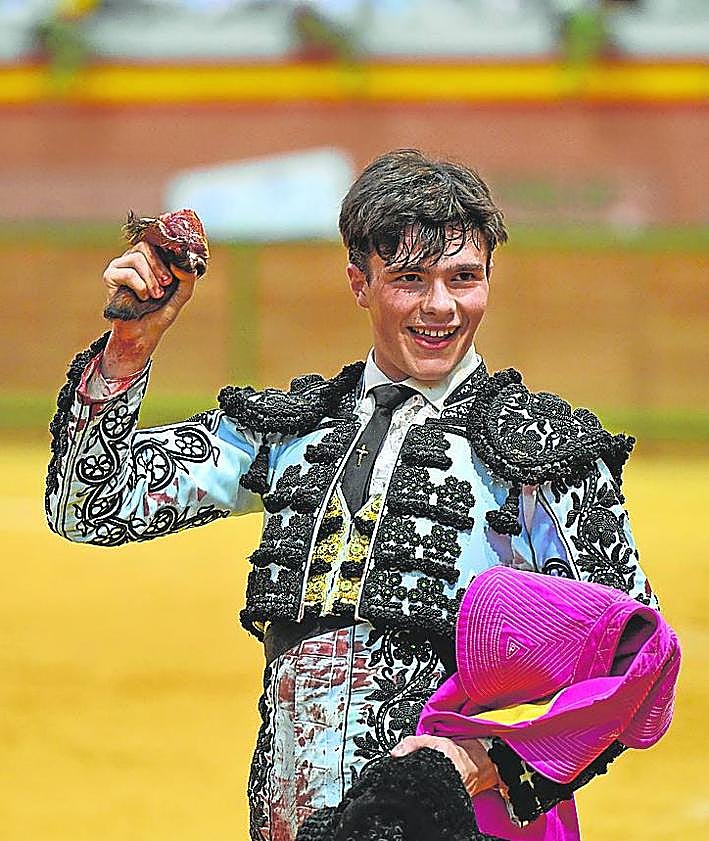 Imagen secundaria 2 - Alejandro Chicharro y Tristán Barroso. 