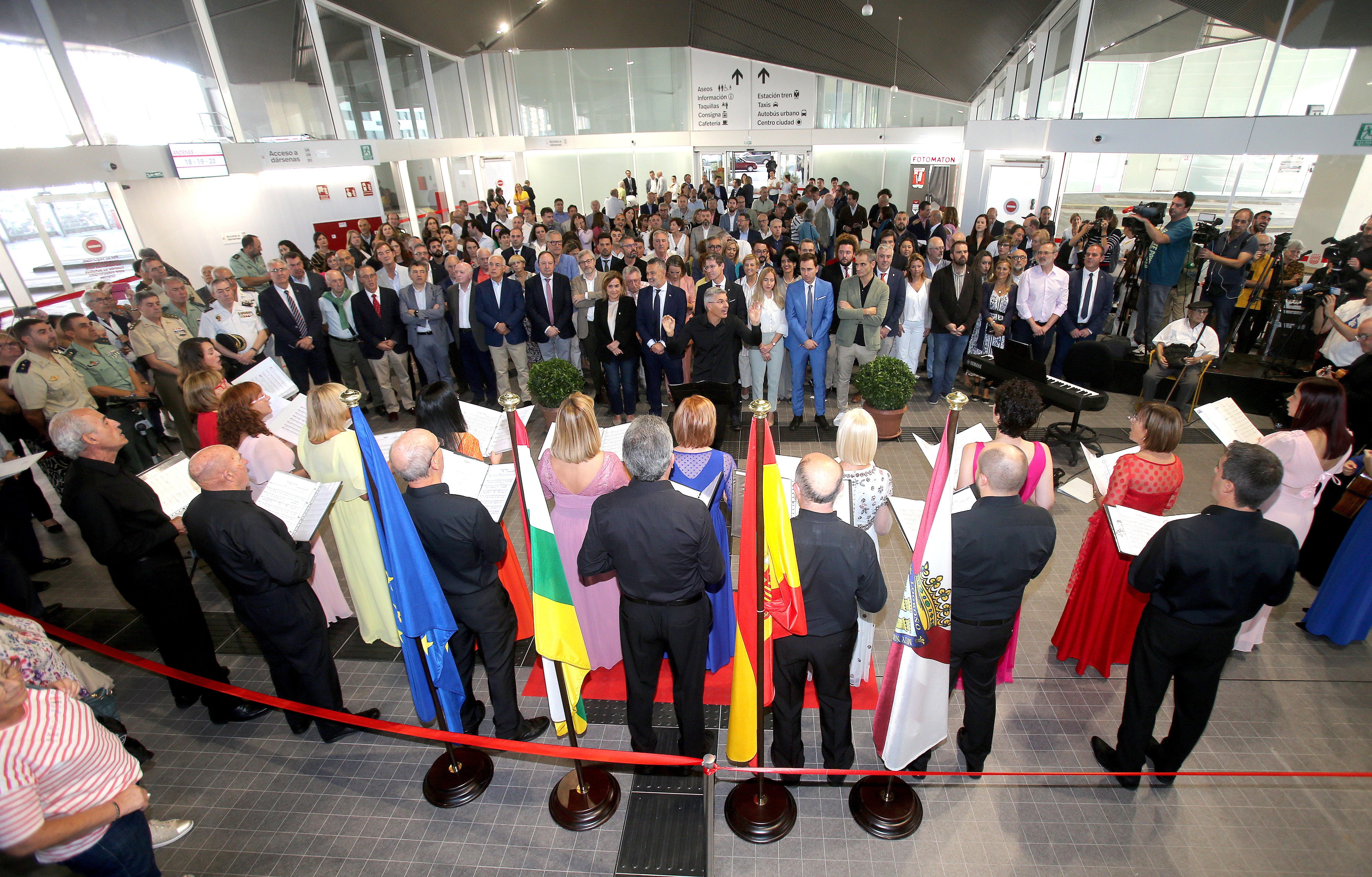 La inauguración de la nueva estación en imágenes