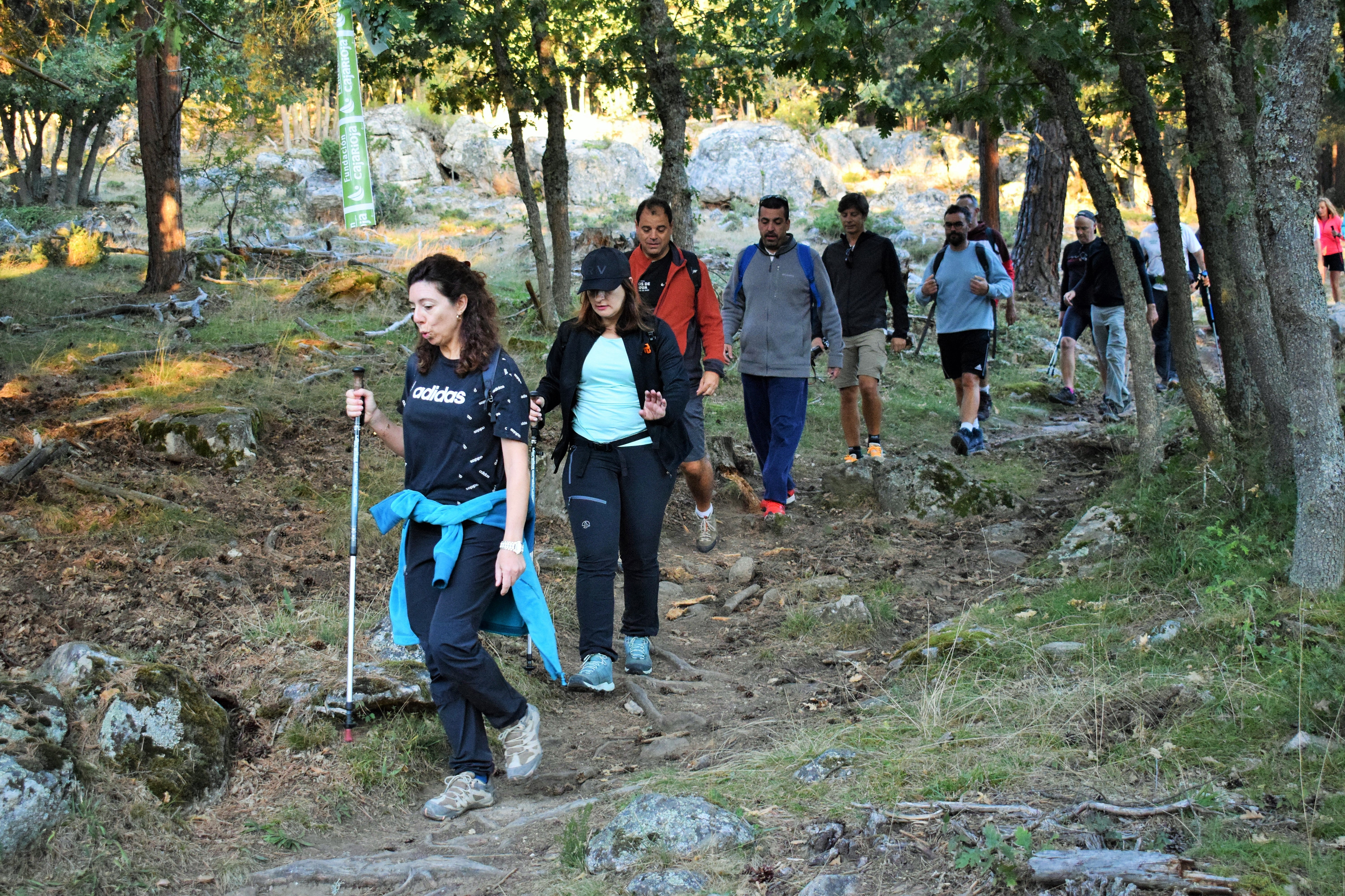 Instantes de la marcha de Hoyos