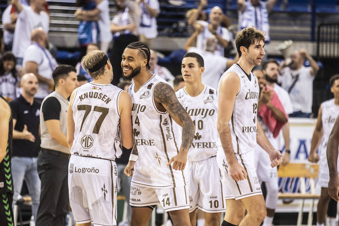 Clavijo 62 - Betis 56