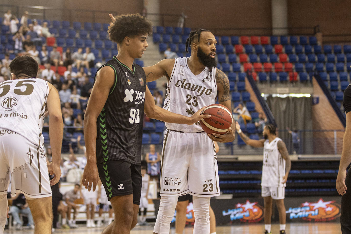 Clavijo 62 - Betis 56