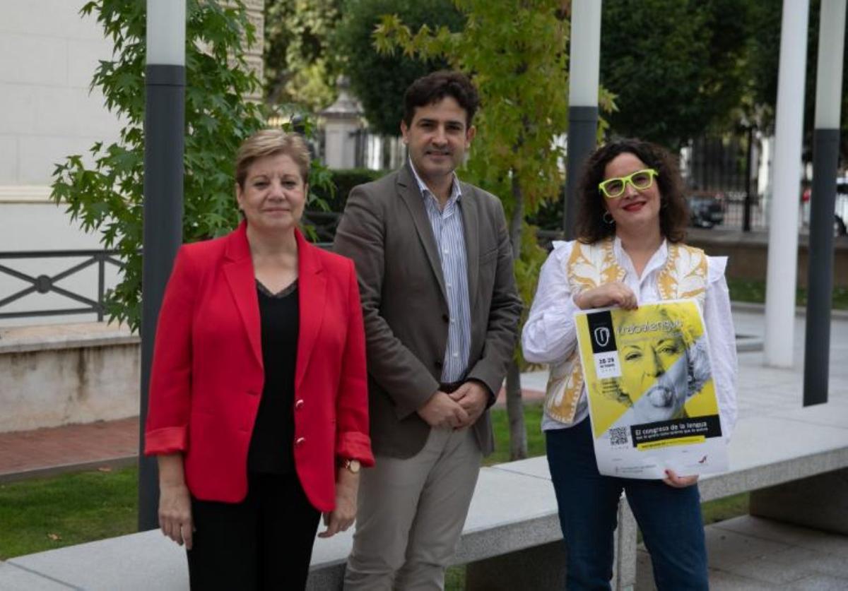 Martínez, Iturriaga y Espuelas, este jueves tras la presentación.