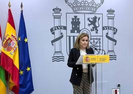Beatriz Arraiz, delegada del Gobierno central en La Rioja, en su comparecencia para valorar el anuncio de ADIF.