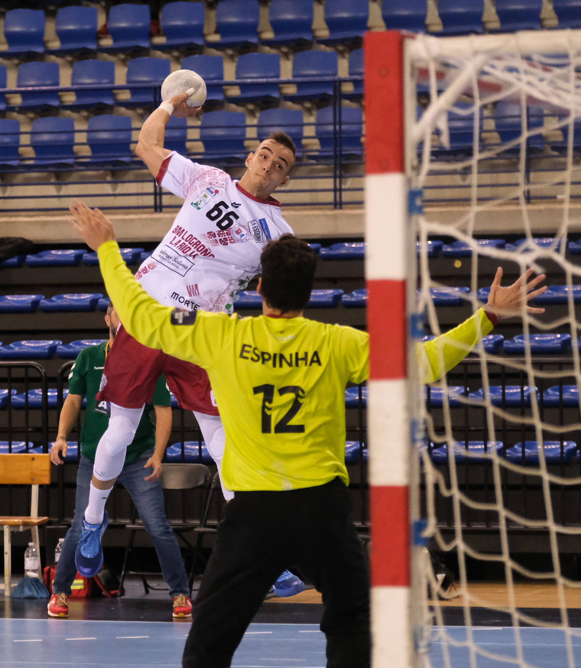 El BM Ciudad de Logroño cae ante el Cuenca