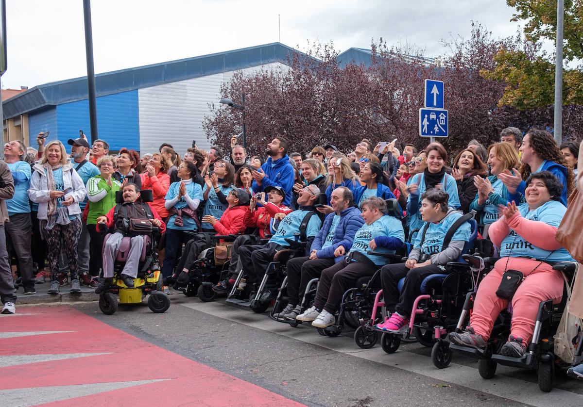 Salida de la prueba en el polideportivo Las Gaunas