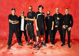 Los integrantes de la banda sevillana Narco.