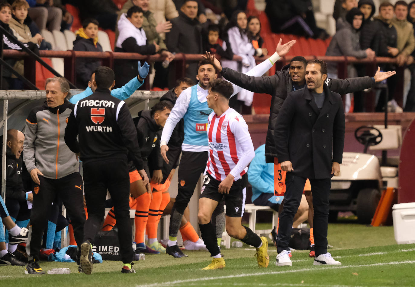 Las imágenes del partido UDL-Valencia
