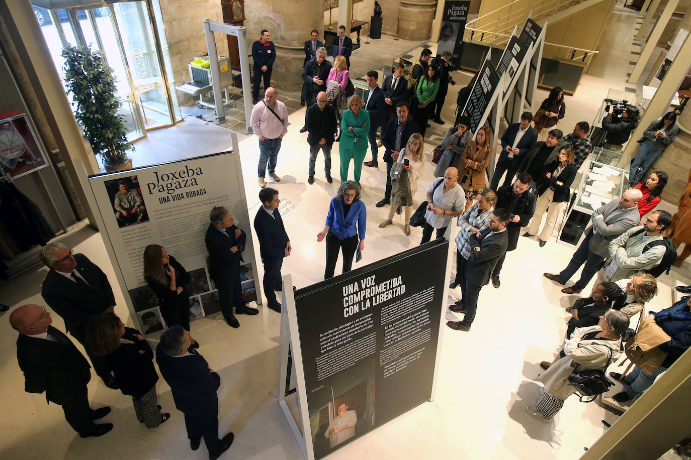 &#039;Un grito de libertad&#039;, exposición sobre Joxeba Pagaza en en Parlamento