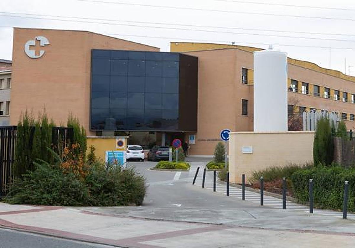 Herida una mujer tras la colisión de dos turismos en La Grajera